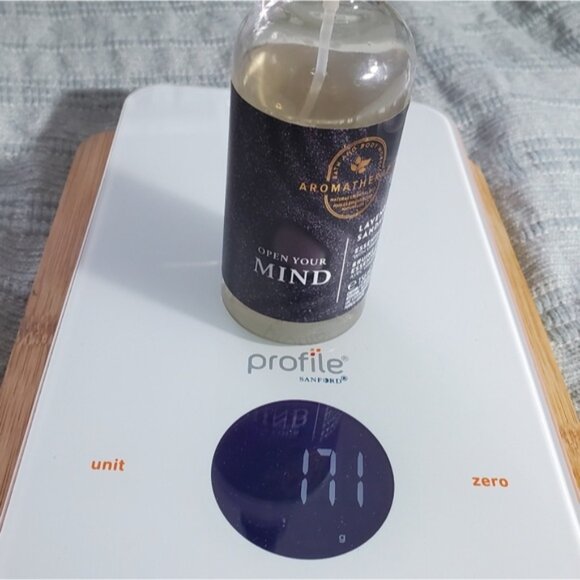 THE BODY SHOP Limited Edition Set + BATH And BODY Set - Picture 5 of 16